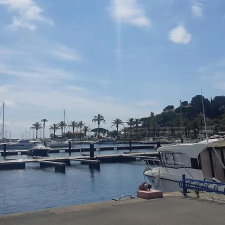 Climatise Avec Entree Privee- 5 Min Des Plages, Sur Les Hauteurs De 公寓 滨海卡瓦莱尔